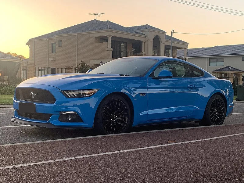 Photo de la FORD MUSTANG VI