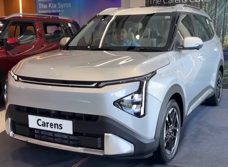 Photo de la KIA CARENS III