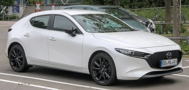 Photo de la MAZDA 3 III