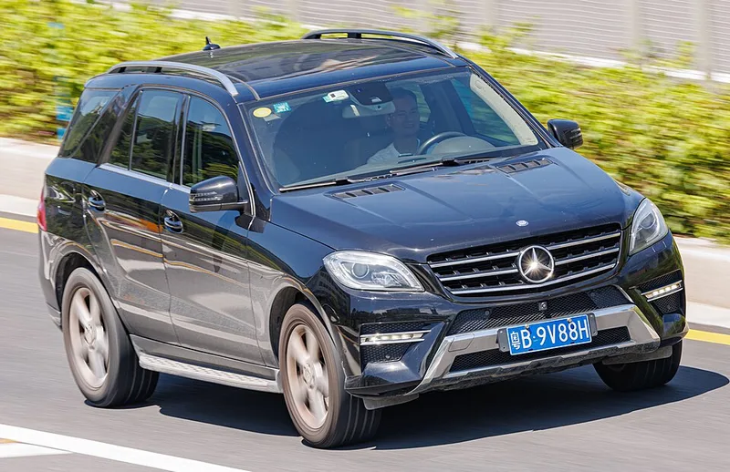 Photo de la MERCEDES CLASSE M I
