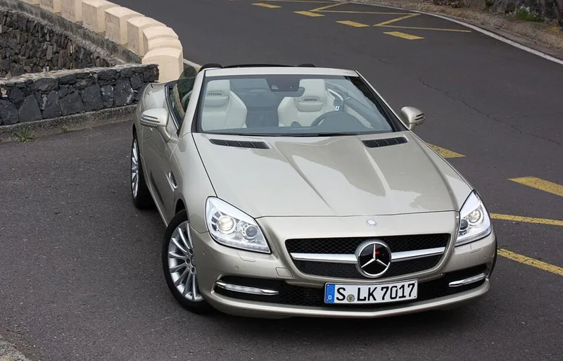 Photo de la MERCEDES CLASSE SLK II