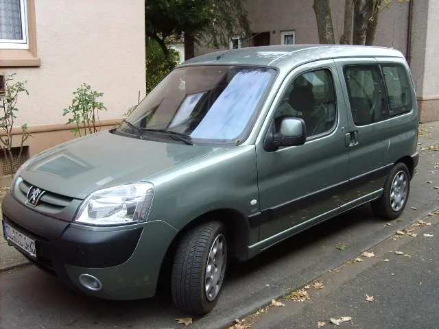 Photo de la PEUGEOT PARTNER III (RIFTER)