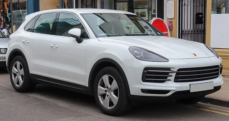 Photo de la PORSCHE CAYENNE III
