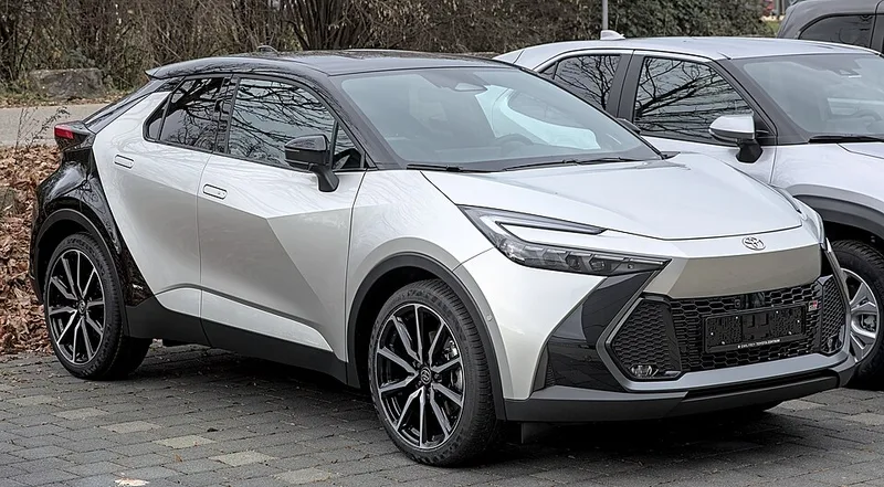Photo de la TOYOTA C-HR I