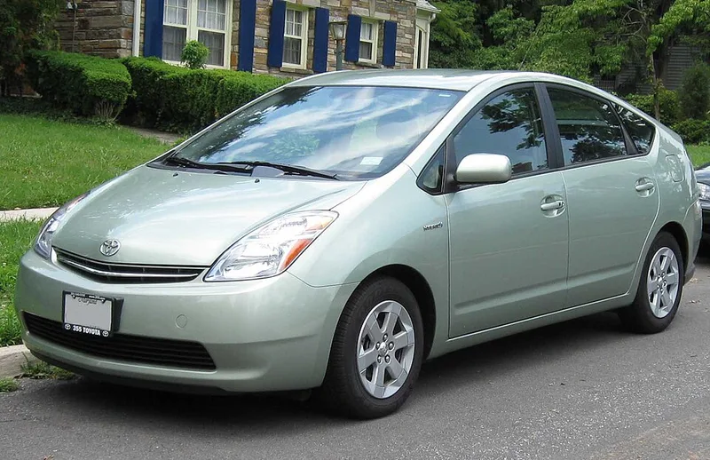 Photo de la TOYOTA PRIUS II