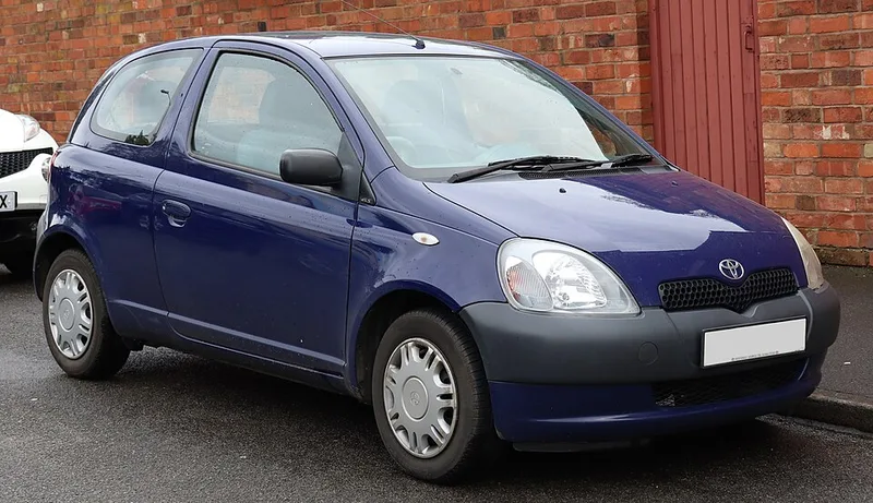 Photo de la TOYOTA YARIS I